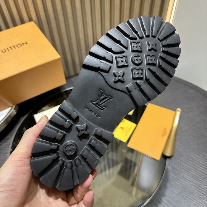 L&V Loafer LF000002
