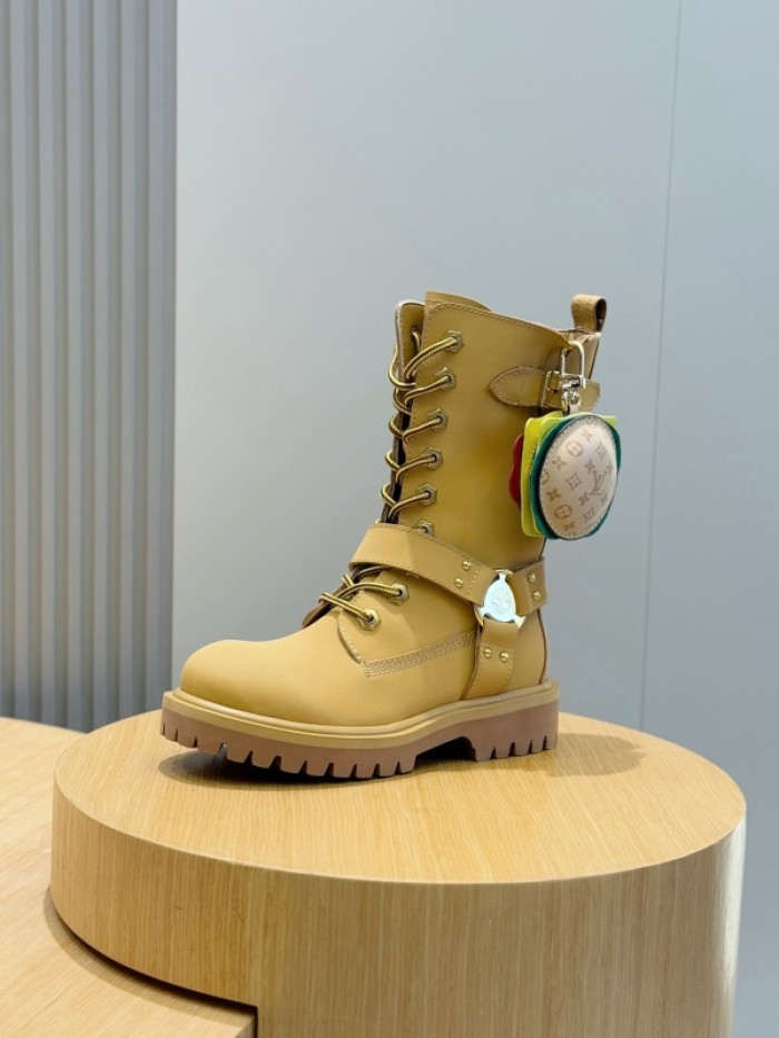 L&V BOOTS LV0000372
