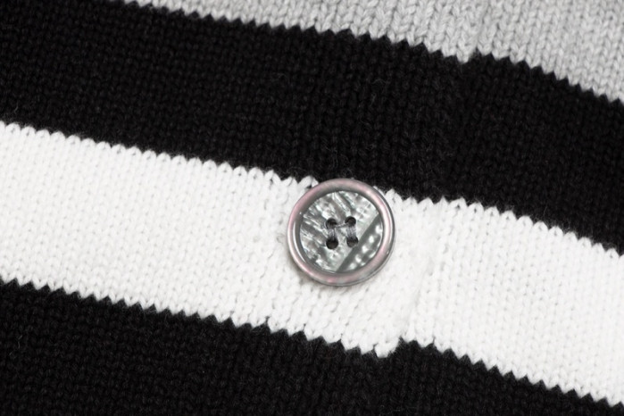BURBER*Y sweater 68
