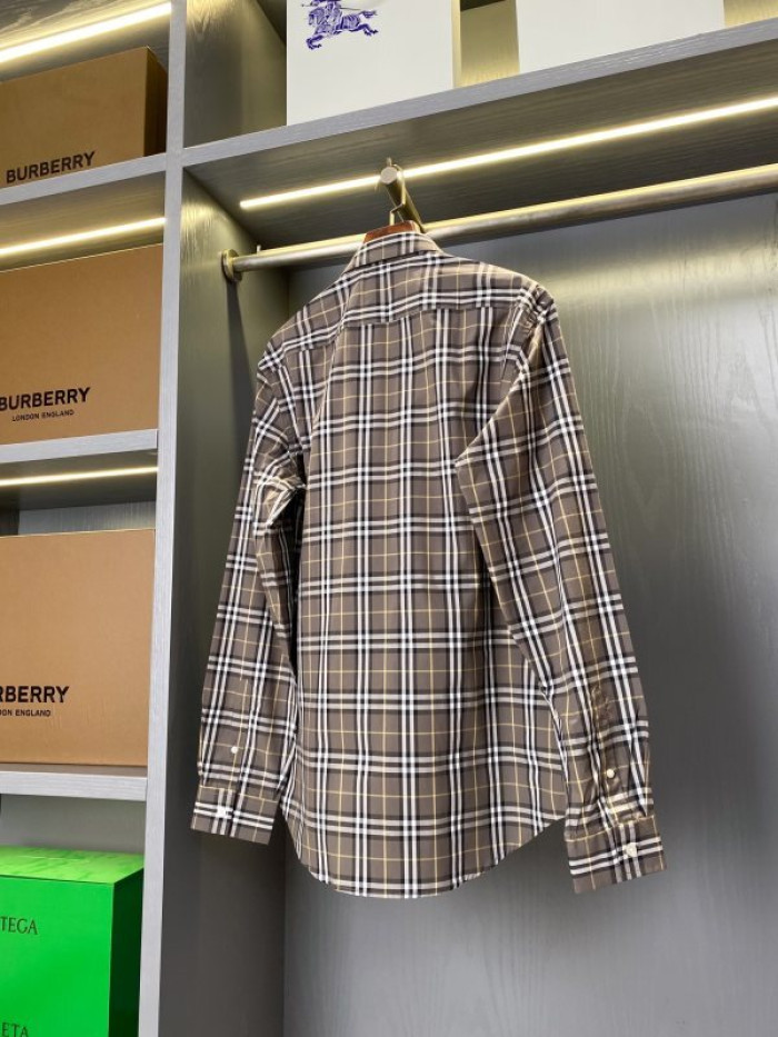 BURBER*Y Shirt 76