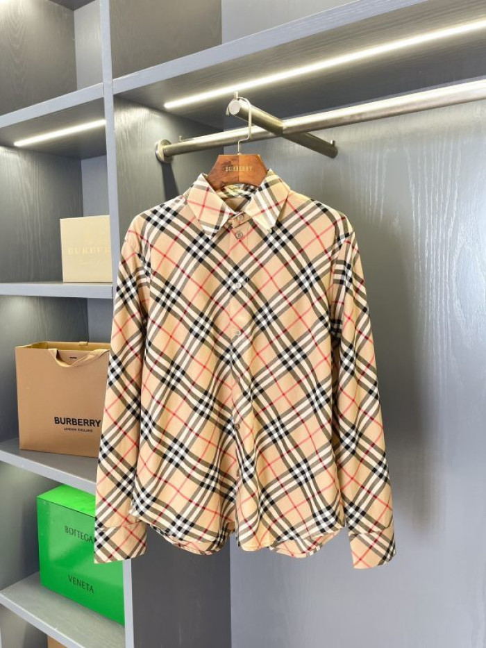 BURBER*Y Shirt 73