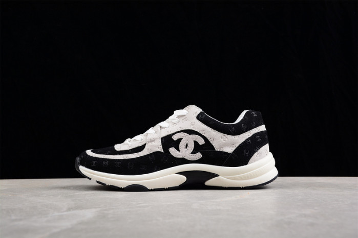 chane* snekaers c000013