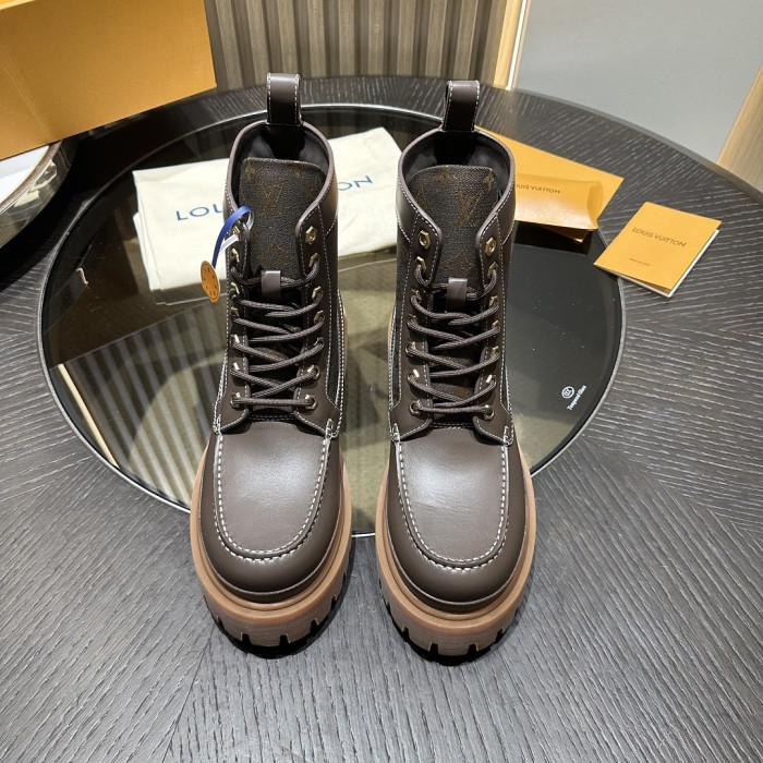 L&V BOOTS LV0000346