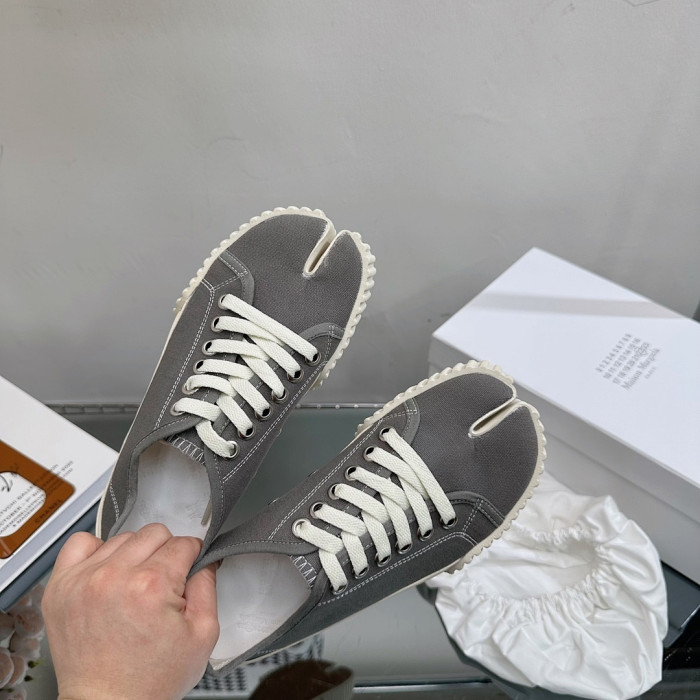 Maison Margiela Sneaker MM000120