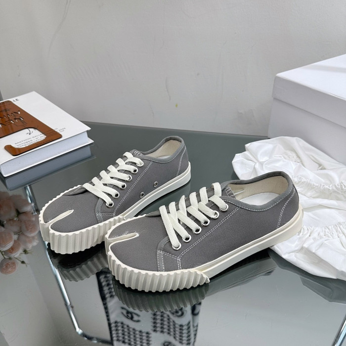 Maison Margiela Sneaker MM000120