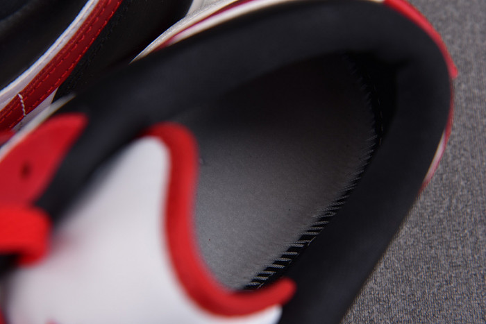 air jordan 1 low reverse black toe dc0774-160