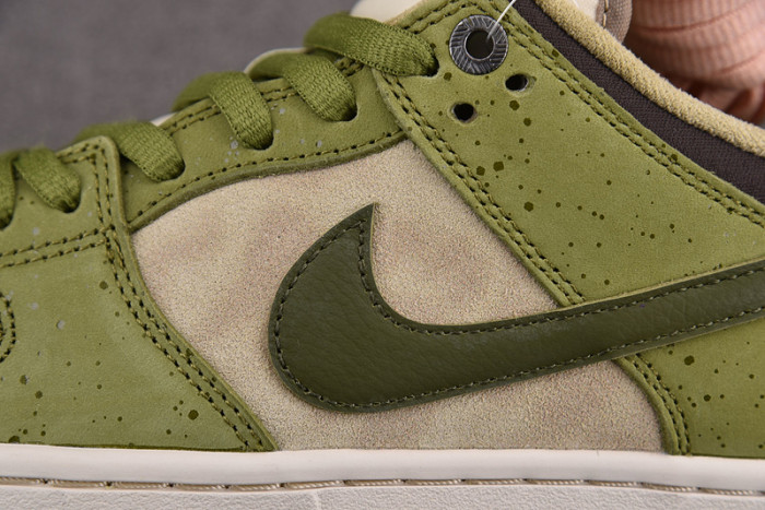 Yuto Horigome x Nike SB Dunk Low Asparagus HF8022-300