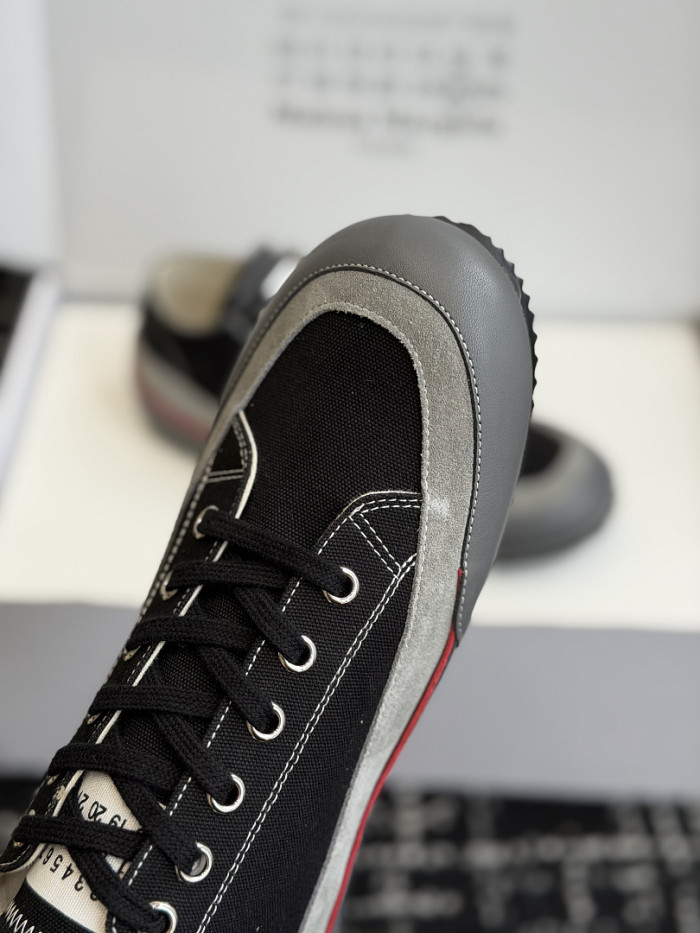 Ma1s0n Marg*e1a Sneaker MM000142