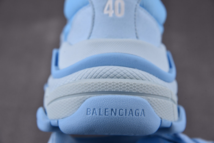 triples trainer sneakers 2000057