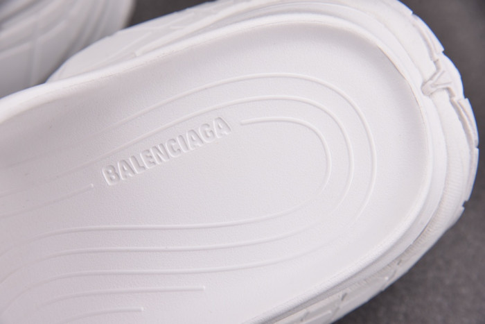 BALENCIAG* SANDAL 81