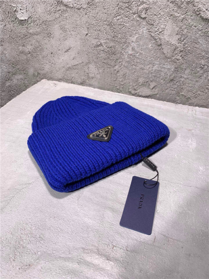 Prad* hat51
