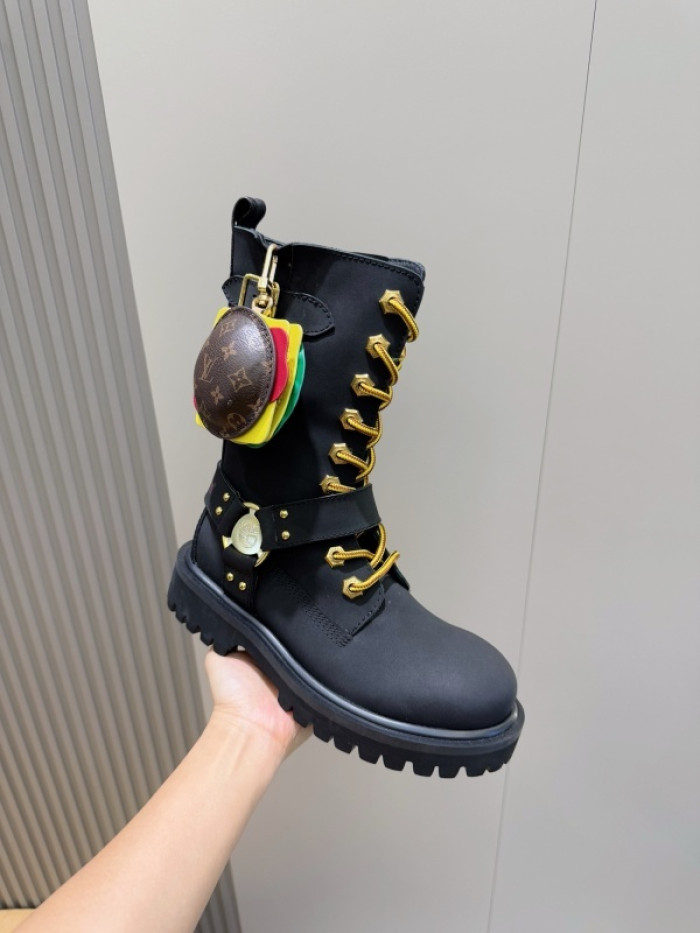 L&V BOOTS LV0000370