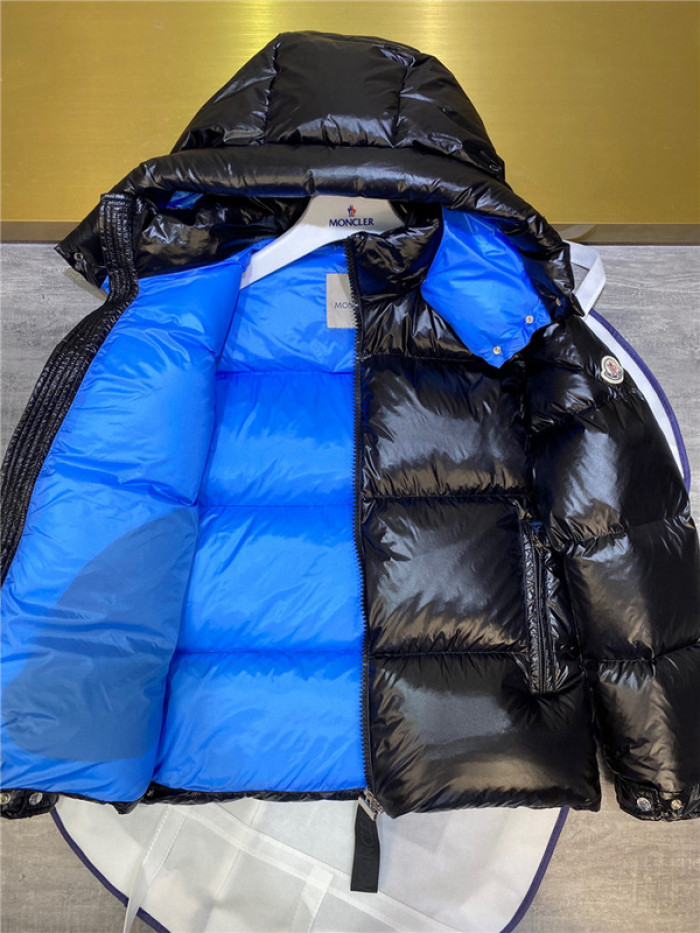 Moncler Down Jacket 74