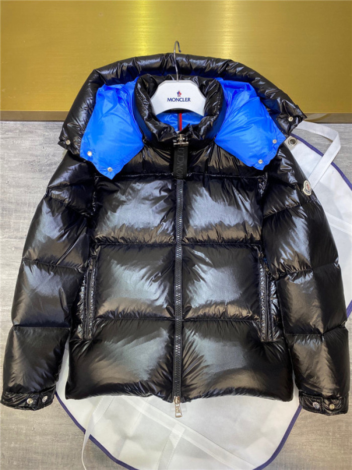 Moncler Down Jacket 74