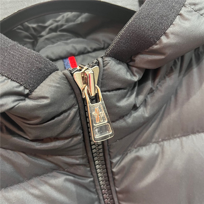 Moncler Down Jacket 62